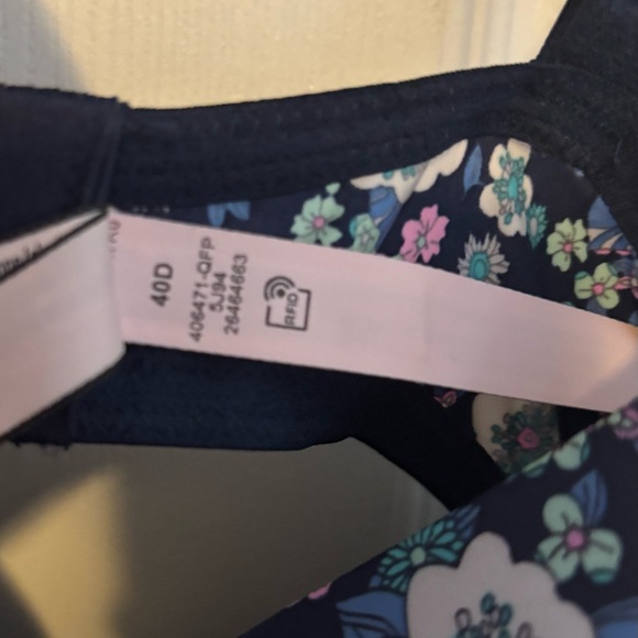 Victoria's Secret Navy Floral Bra - Picture 3 of 3